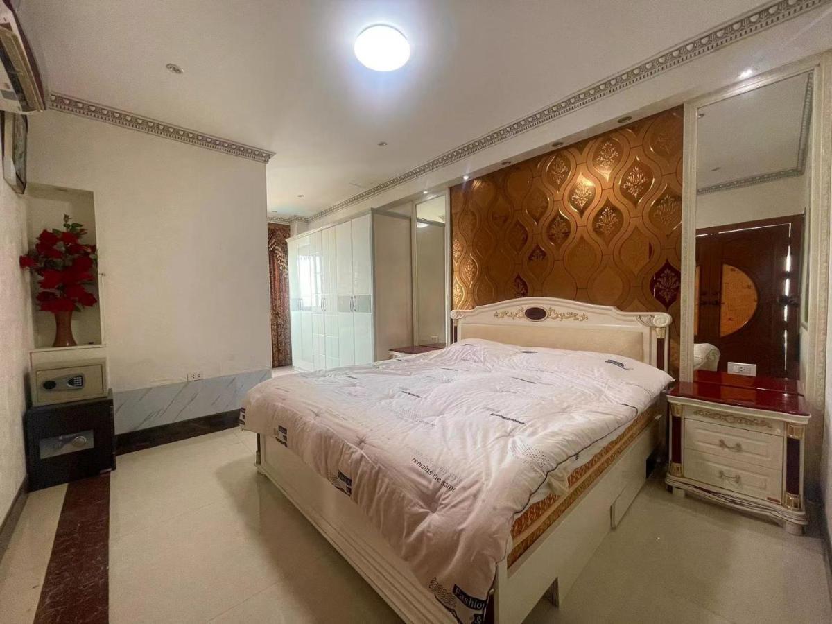 Beautiful Sea View Beach Front Condo パッタヤー エクステリア 写真