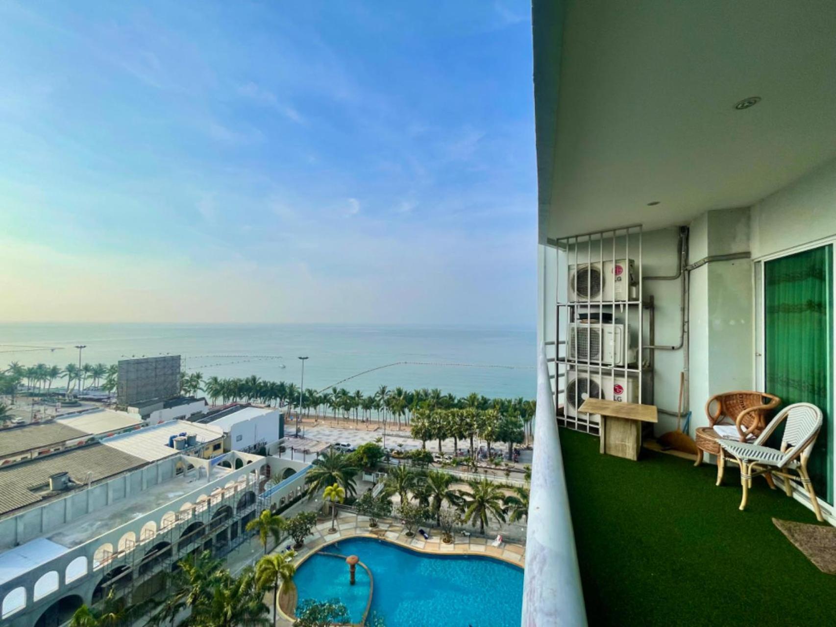 Beautiful Sea View Beach Front Condo パッタヤー エクステリア 写真
