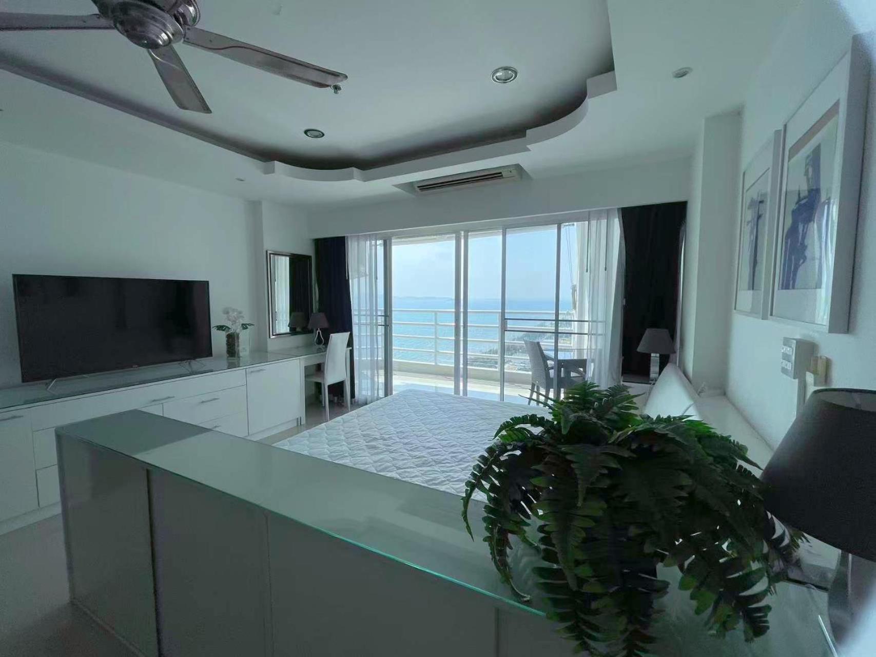 Beautiful Sea View Beach Front Condo パッタヤー エクステリア 写真