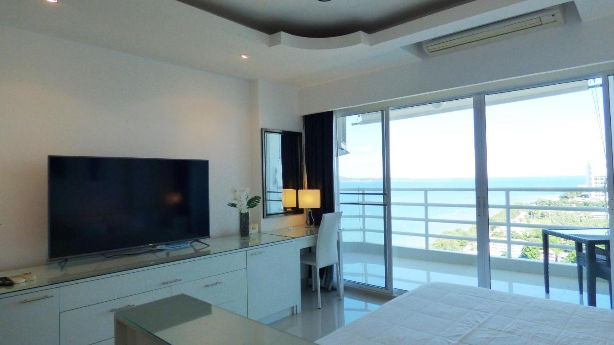 Beautiful Sea View Beach Front Condo パッタヤー エクステリア 写真